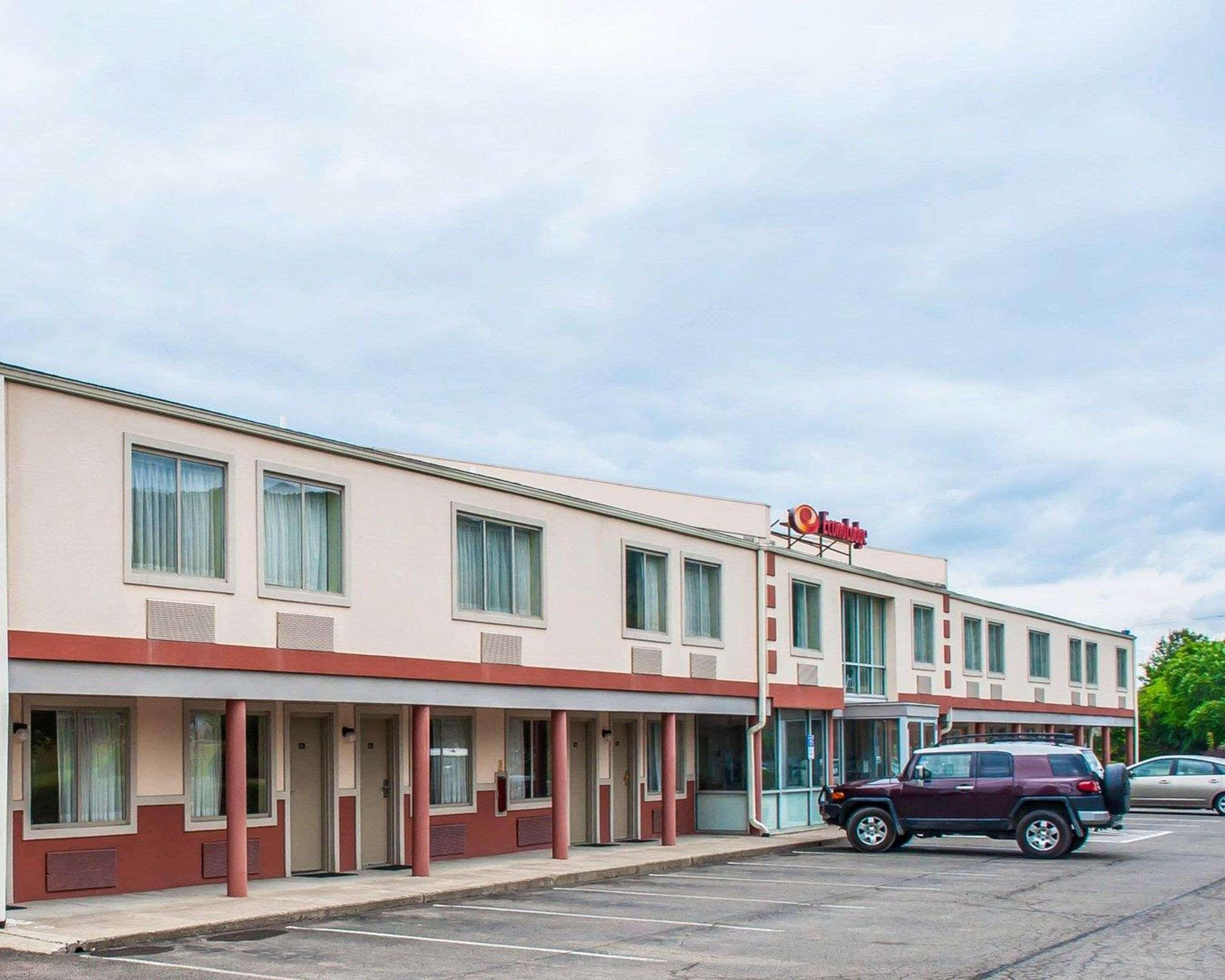 Econo Lodge Elmira-Corning Fisherville Екстериор снимка