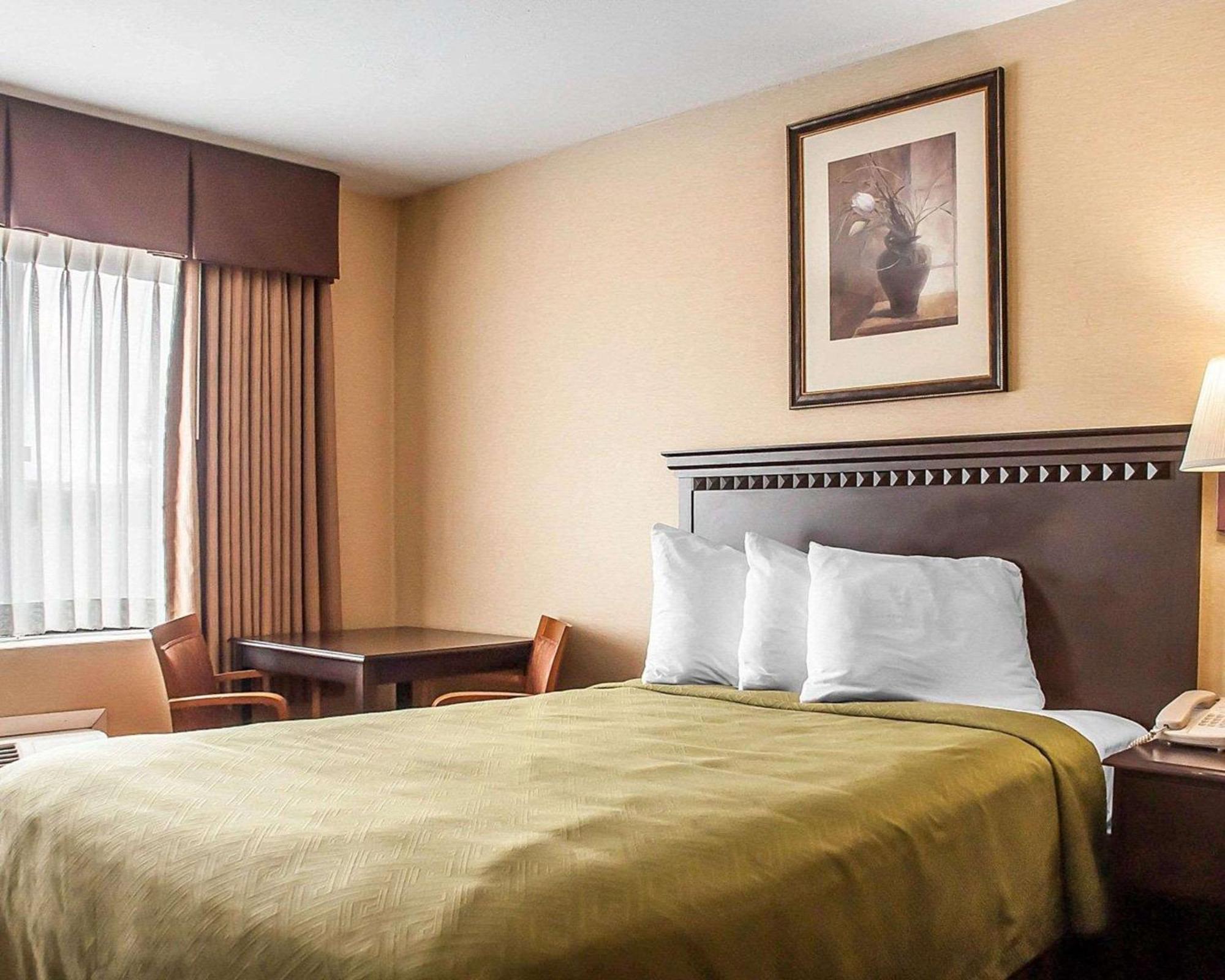 Econo Lodge Elmira-Corning Fisherville Екстериор снимка