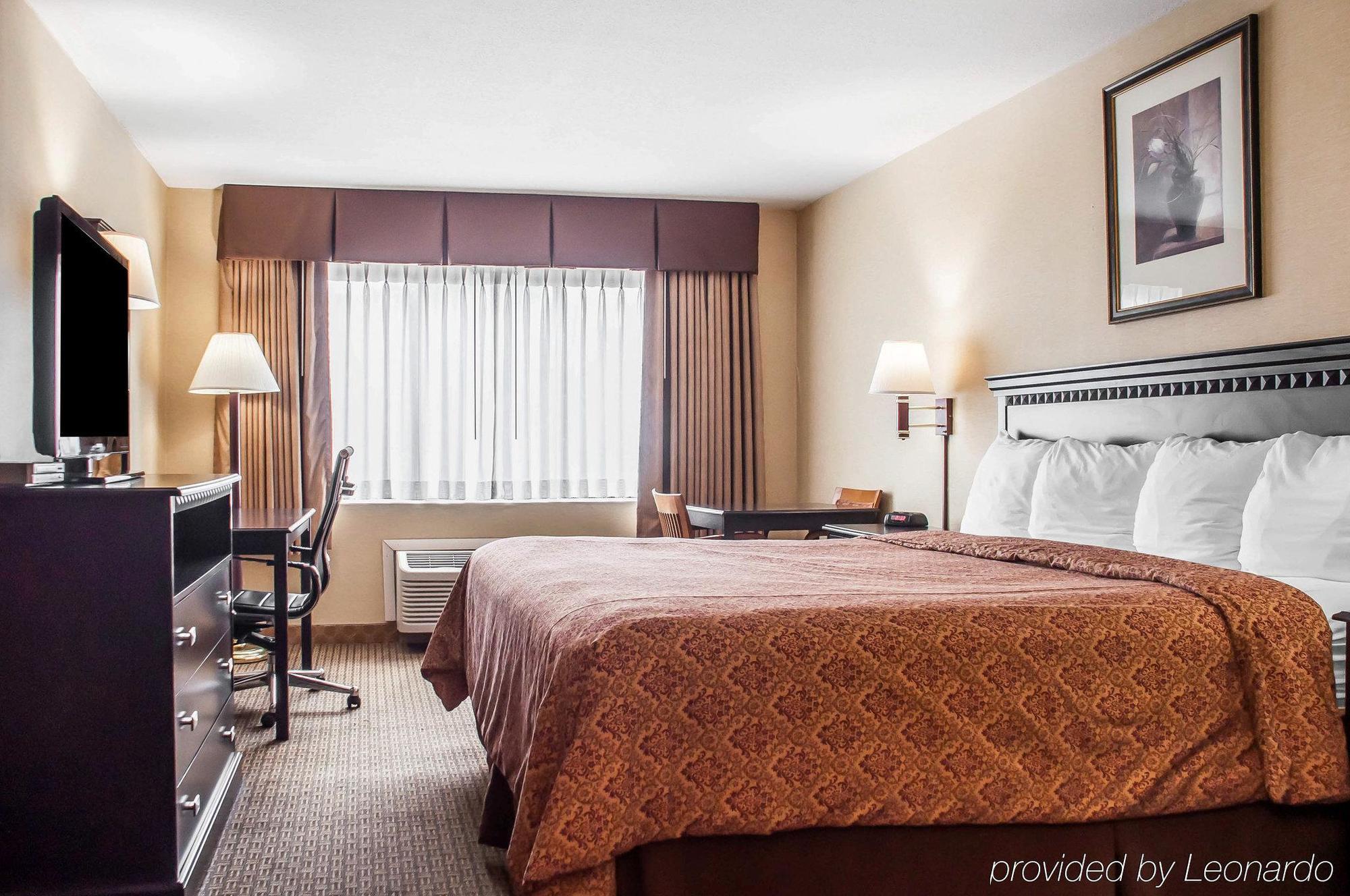 Econo Lodge Elmira-Corning Fisherville Екстериор снимка